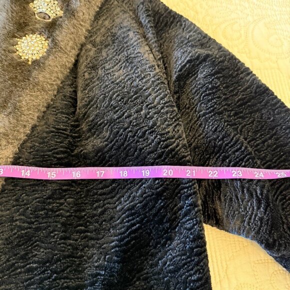 1960s AUTHENTIC vintage black velvet faux fur cropped jacket women's M / L - Picture 6 of 8